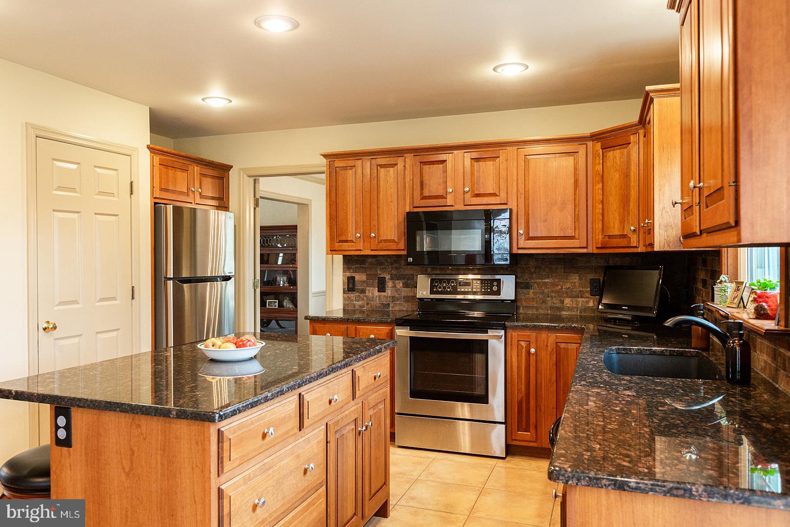 39 Old Post Lane Lititz, PA 17543 - Photo 18 of 53