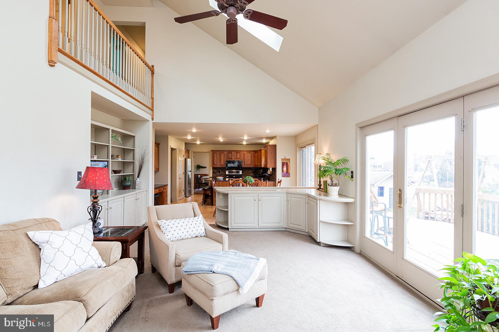 39 Old Post Lane Lititz, PA 17543 - Photo 4 of 53