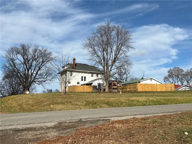 $114,900 | 502 East Morehouse Street, Hopkins, MO 64461