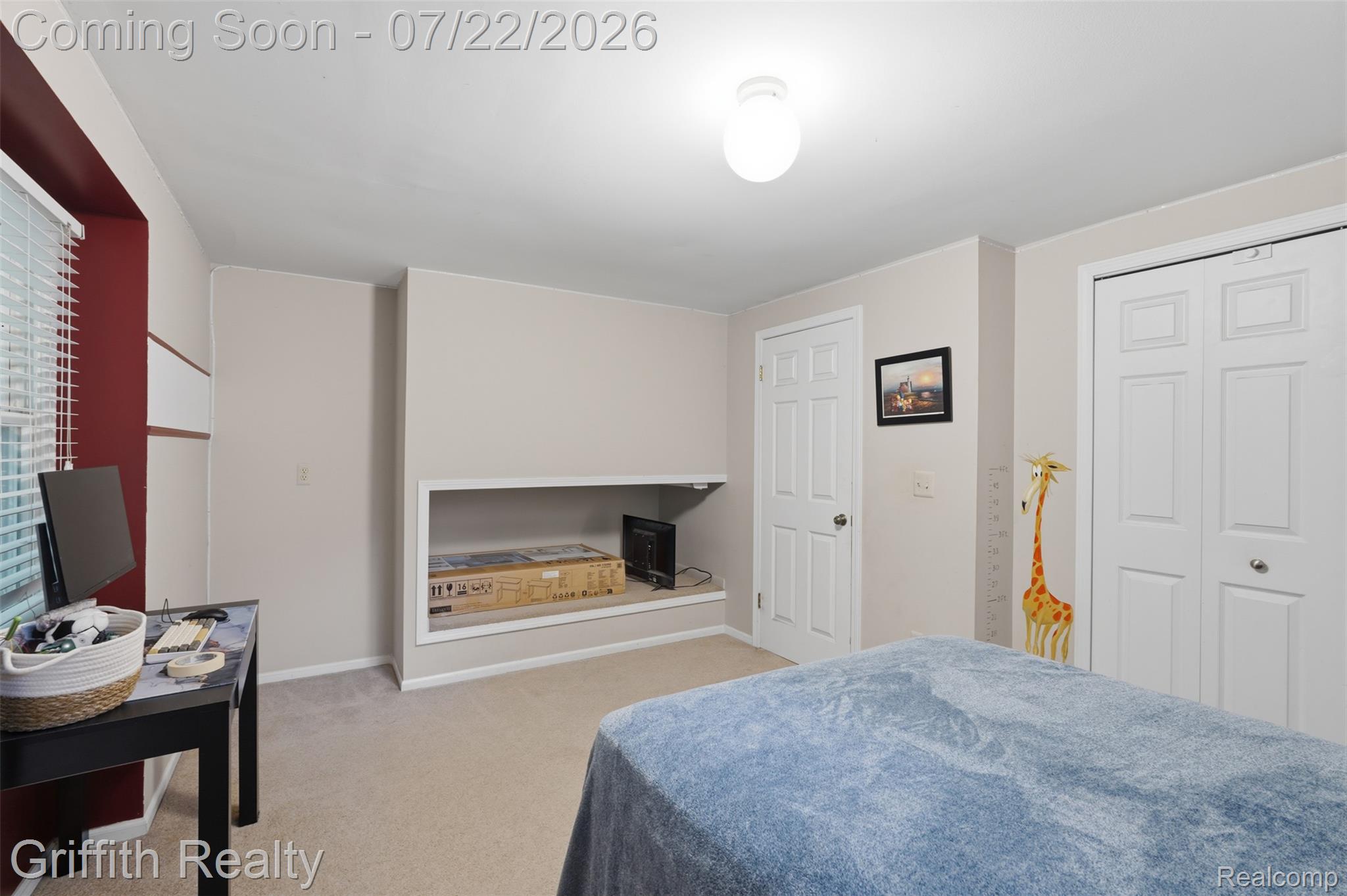10591 Silver Lake Road Brighton, MI 48116 - Photo 23 of 39 Upper Level bedroom