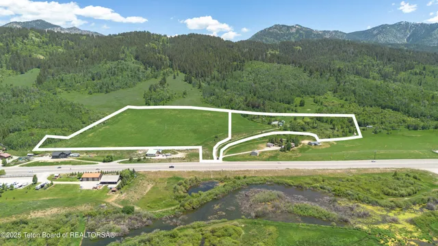 $3,000,000 | 1-2 Lever Springs Road, Alpine, WY 83128
