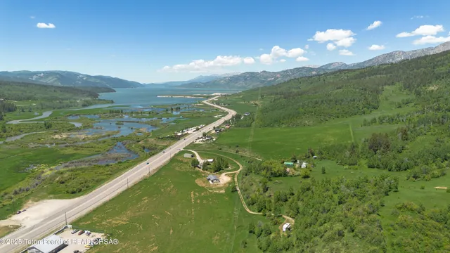 $3,000,000 | 1-2 Lever Springs Road, Alpine, WY 83128
