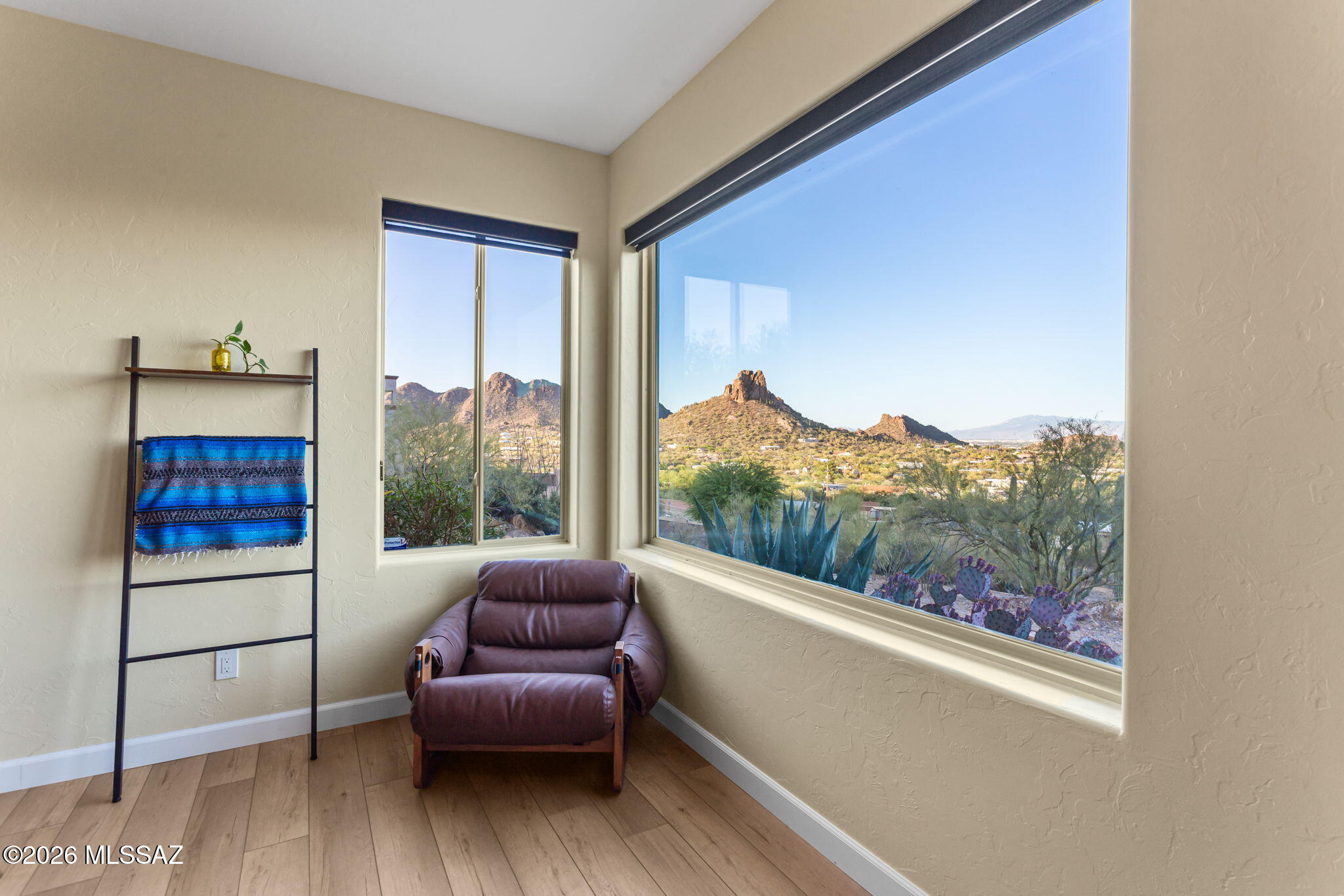 4210 West Mossman Road Tucson, AZ 85746 - Photo 15 of 51 a view of a living room filled with furniture
