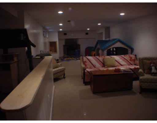 11 Booth Road Dedham, MA 02026 - Photo 7 of 7 Gallery Image 7