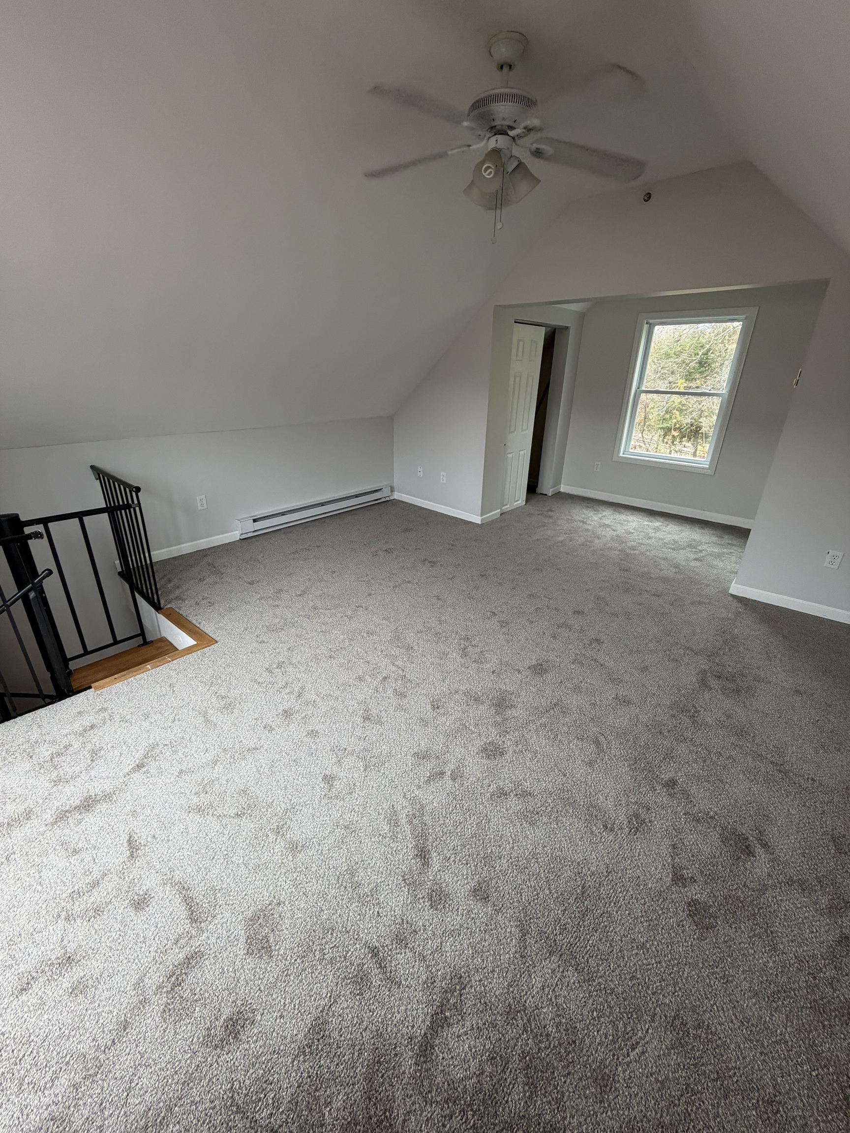 34 Pleasant Street, Unit 3 Plainfield, CT 06374 - Photo 9 of 10 a view of an empty room with a window