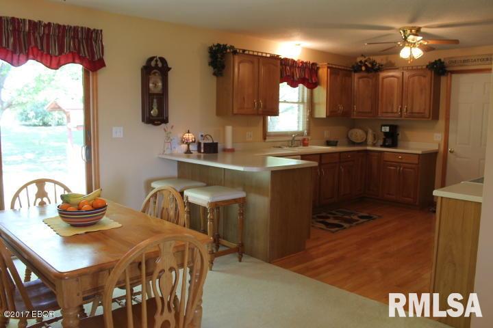 5153 Market Road Marion, IL 62959 - Photo 12 of 45 Gallery Image 12