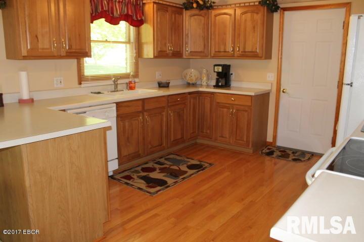5153 Market Road Marion, IL 62959 - Photo 13 of 45 Gallery Image 13