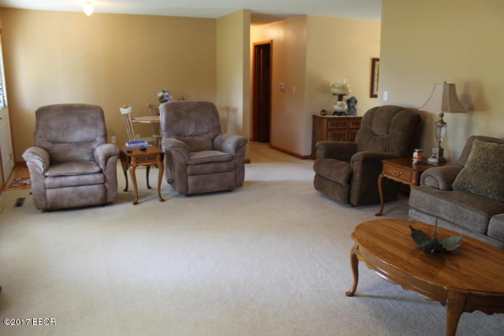 5153 Market Road Marion, IL 62959 - Photo 10 of 45 Gallery Image 10
