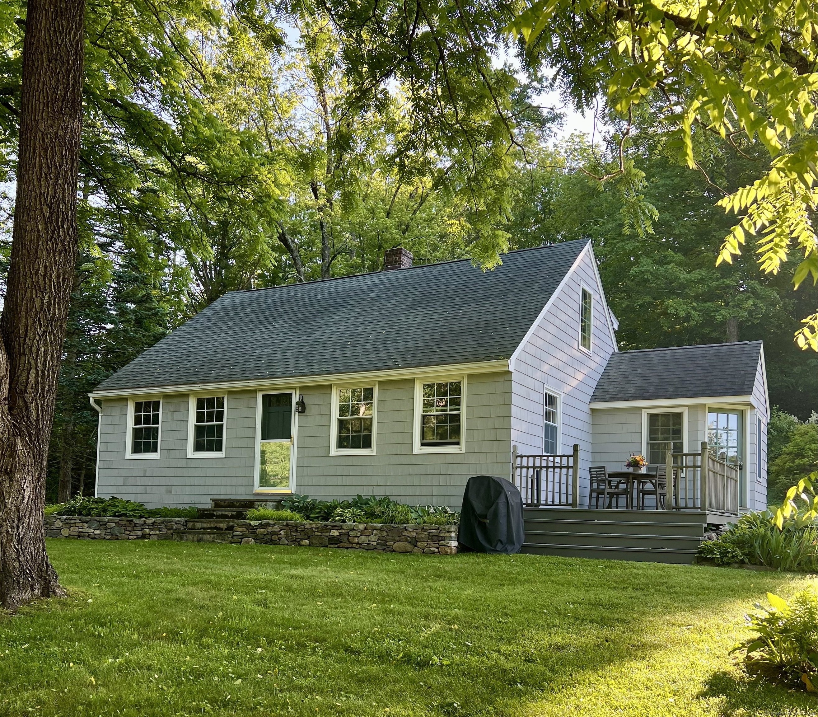 468 East River Road Barkhamsted, CT 06065 - Photo 1 of 1 Gallery Image 1