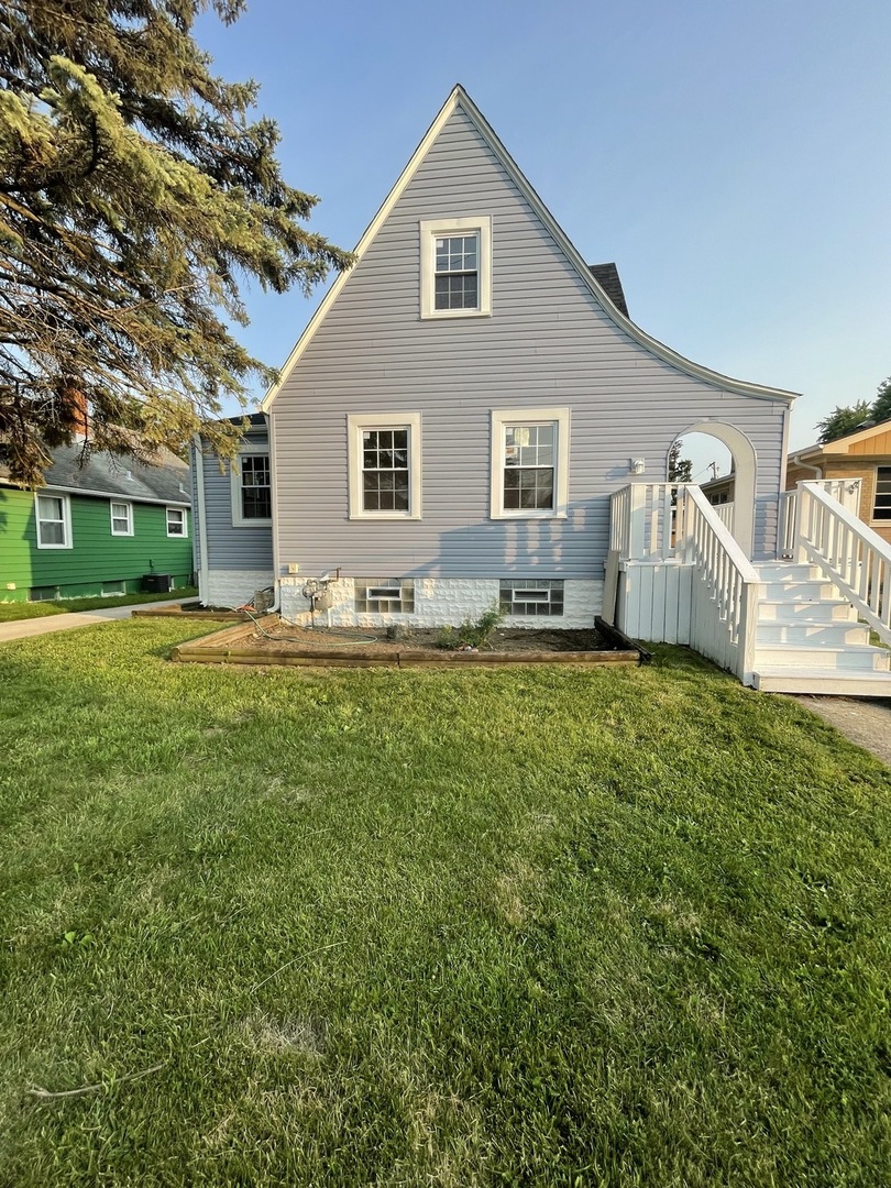 105 West Naperville Road Westmont, IL 60559 - Photo 1 of 31