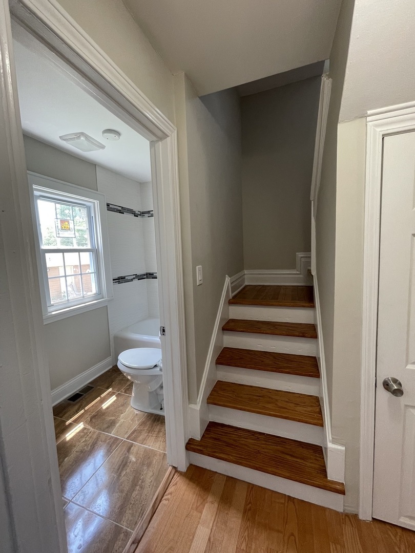 105 West Naperville Road Westmont, IL 60559 - Photo 17 of 31
