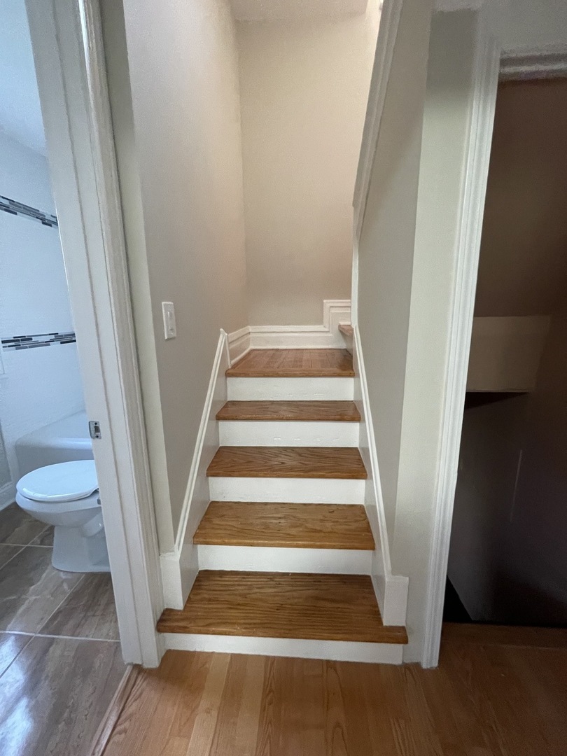 105 West Naperville Road Westmont, IL 60559 - Photo 19 of 31