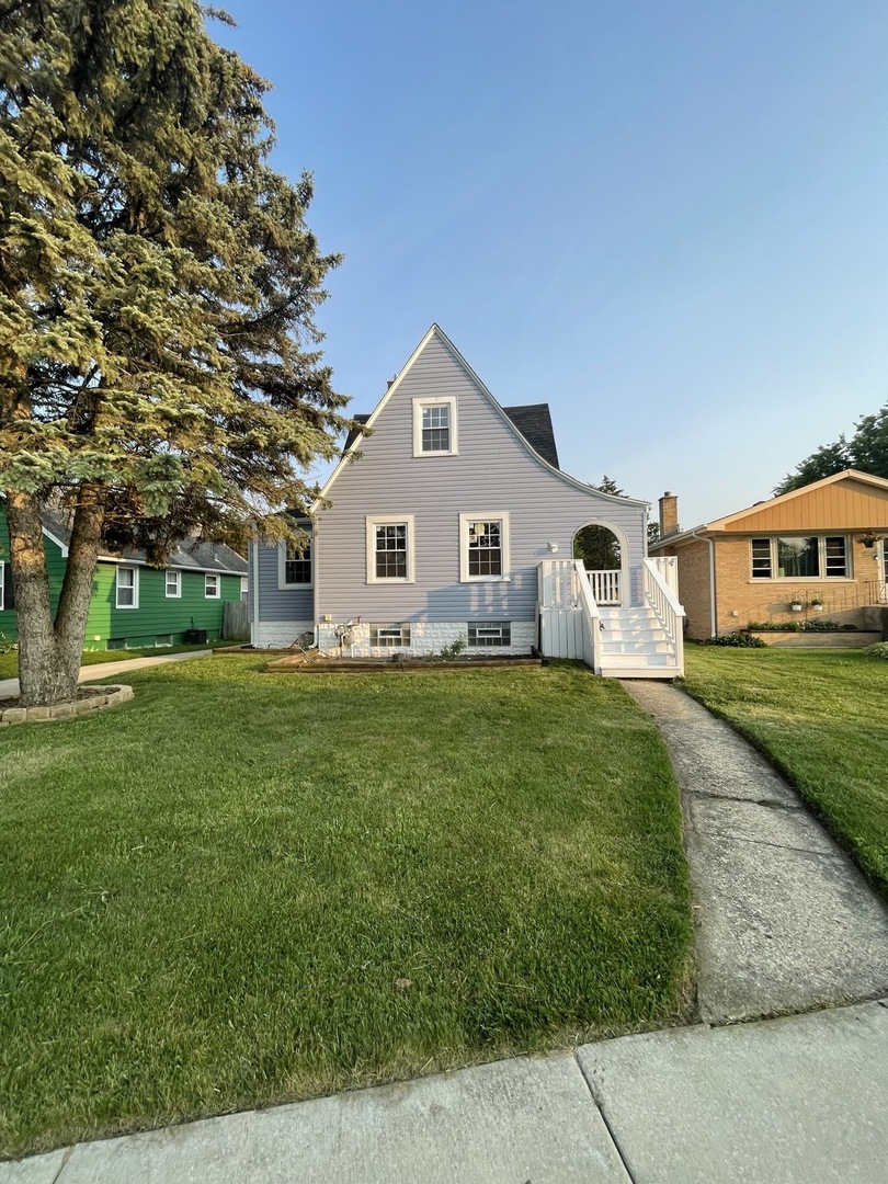 105 West Naperville Road Westmont, IL 60559 - Photo 3 of 31