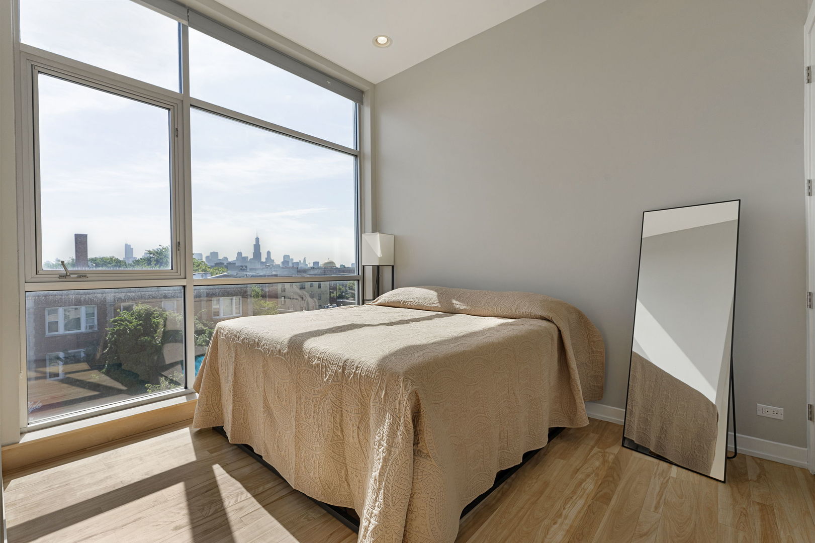 2408 West Rice Street, Unit 403 Chicago, IL 60622 - Photo 18 of 29