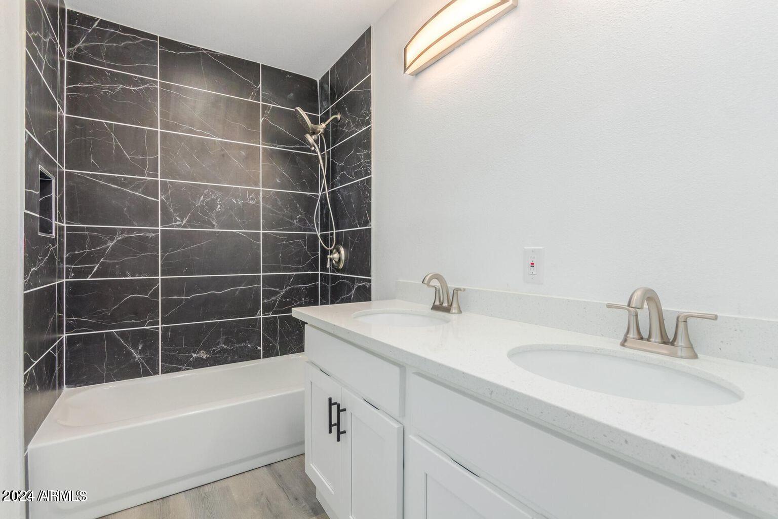 815 West Piedmont Road Phoenix, AZ 85041 - Photo 19 of 22 20230815172746764608000000-o