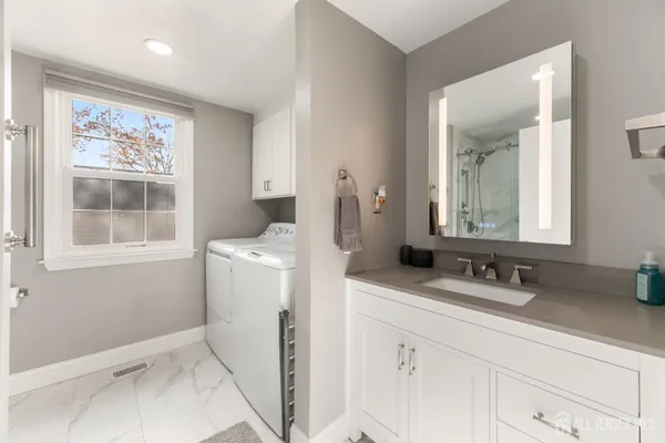 $179,000 | 94 Gloucester Way, Unit B, Monroe Township, NJ 08831