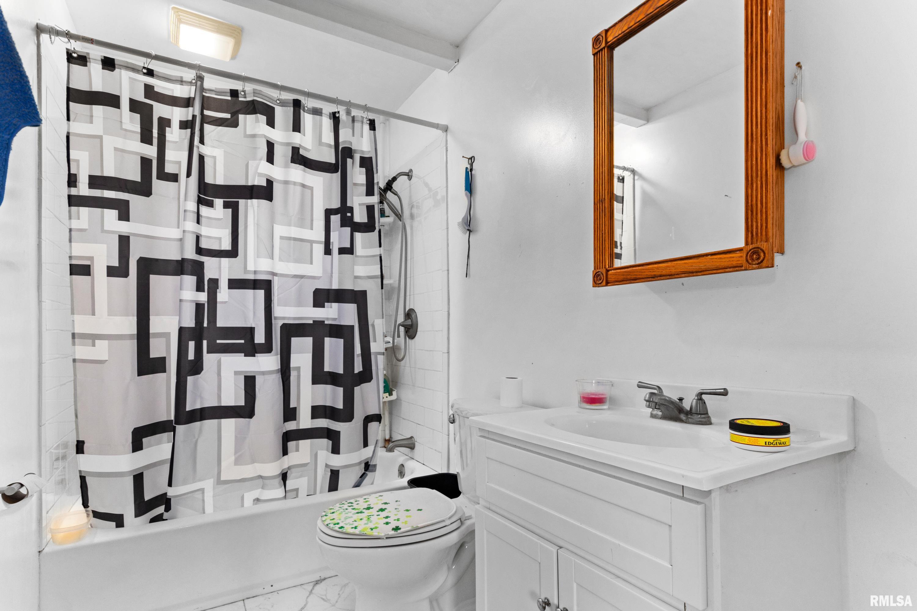 617 East Virginia Avenue Peoria, IL 61603 - Photo 12 of 14