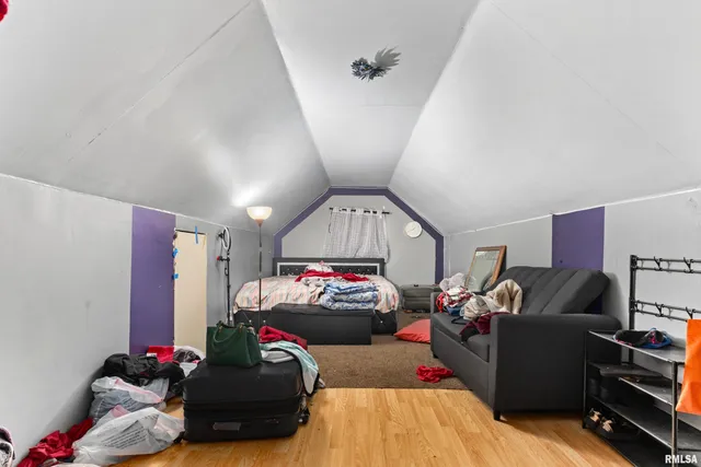 $70,000 | 617 East Virginia Avenue, Peoria, IL 61603