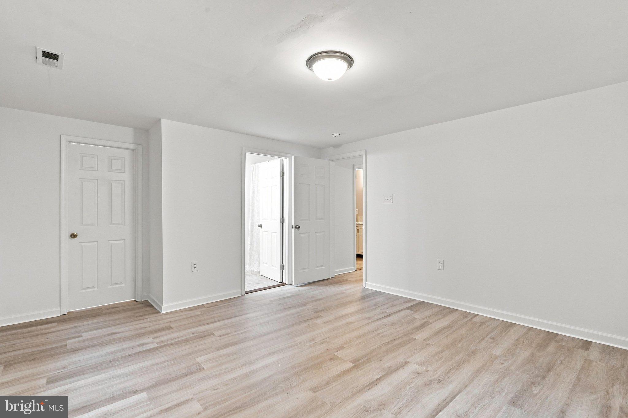 266 Thomson Street Summit Point, WV 25446 - Photo 27 of 51 Gallery Image 27