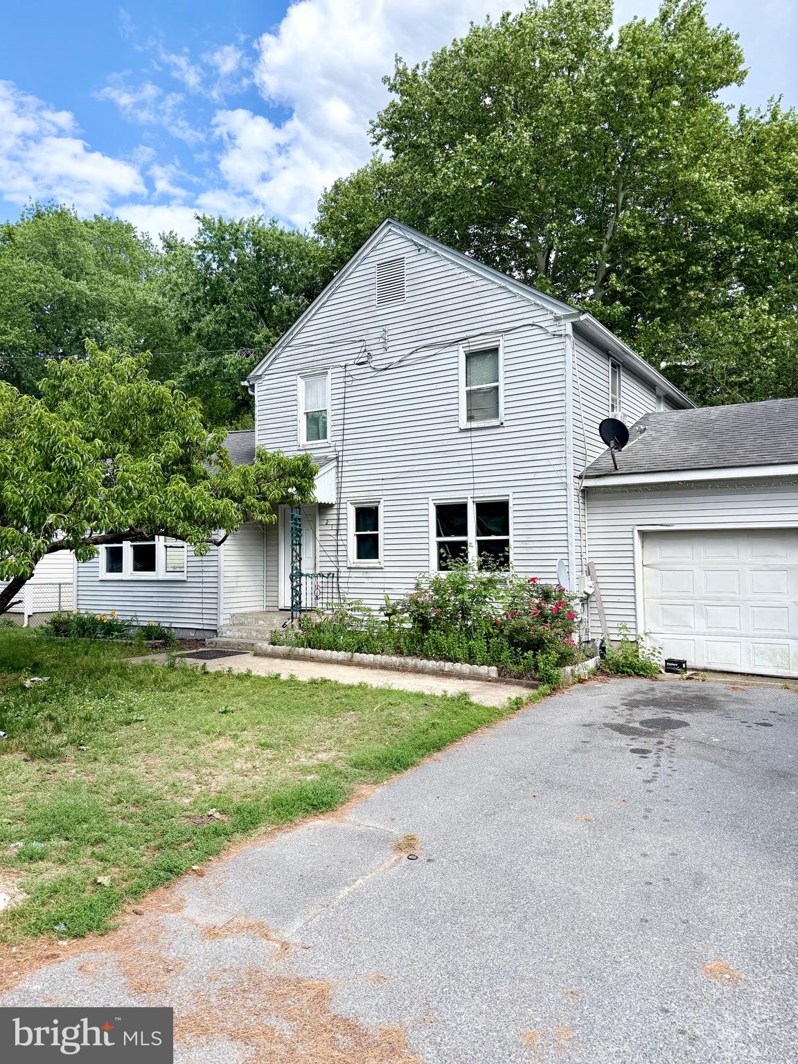213 Old Laurel Road Georgetown, DE 19947 - Photo 2 of 17