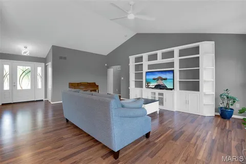 $450,000 | 2202 Wild Pigeon Drive, O'Fallon, MO 63368