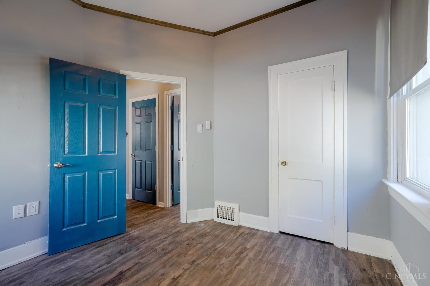 8745 Reading Road Reading, OH 45215 - Photo 20 of 26 Gallery Image 20