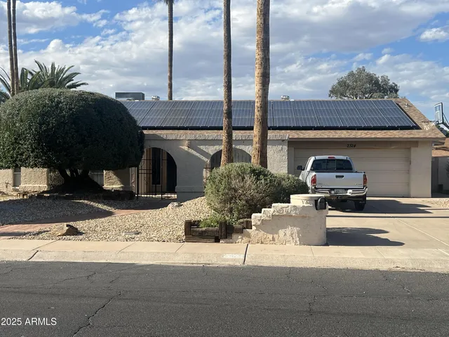 $689,900 | 2324 East Cortez Street, Phoenix, AZ 85028