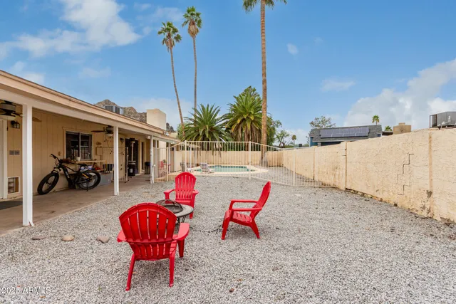 $689,900 | 2324 East Cortez Street, Phoenix, AZ 85028