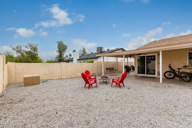 $689,900 | 2324 East Cortez Street, Phoenix, AZ 85028