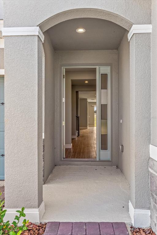 16114 Volterra Point Montverde, FL 34756 - Photo 2 of 32
