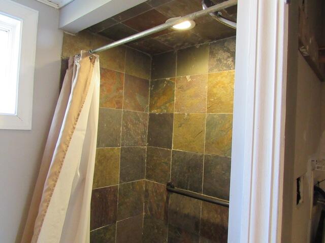 27 Gitche Gumee Road Buzzards Bay, MA 02532 - Photo 33 of 42 056