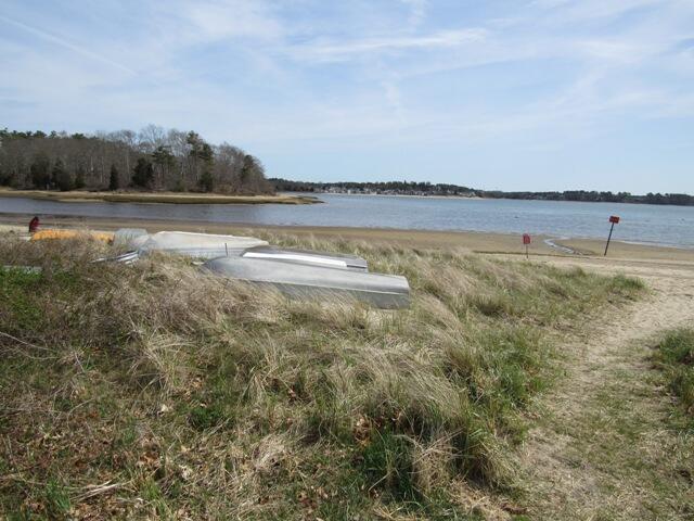 27 Gitche Gumee Road Buzzards Bay, MA 02532 - Photo 42 of 42 081