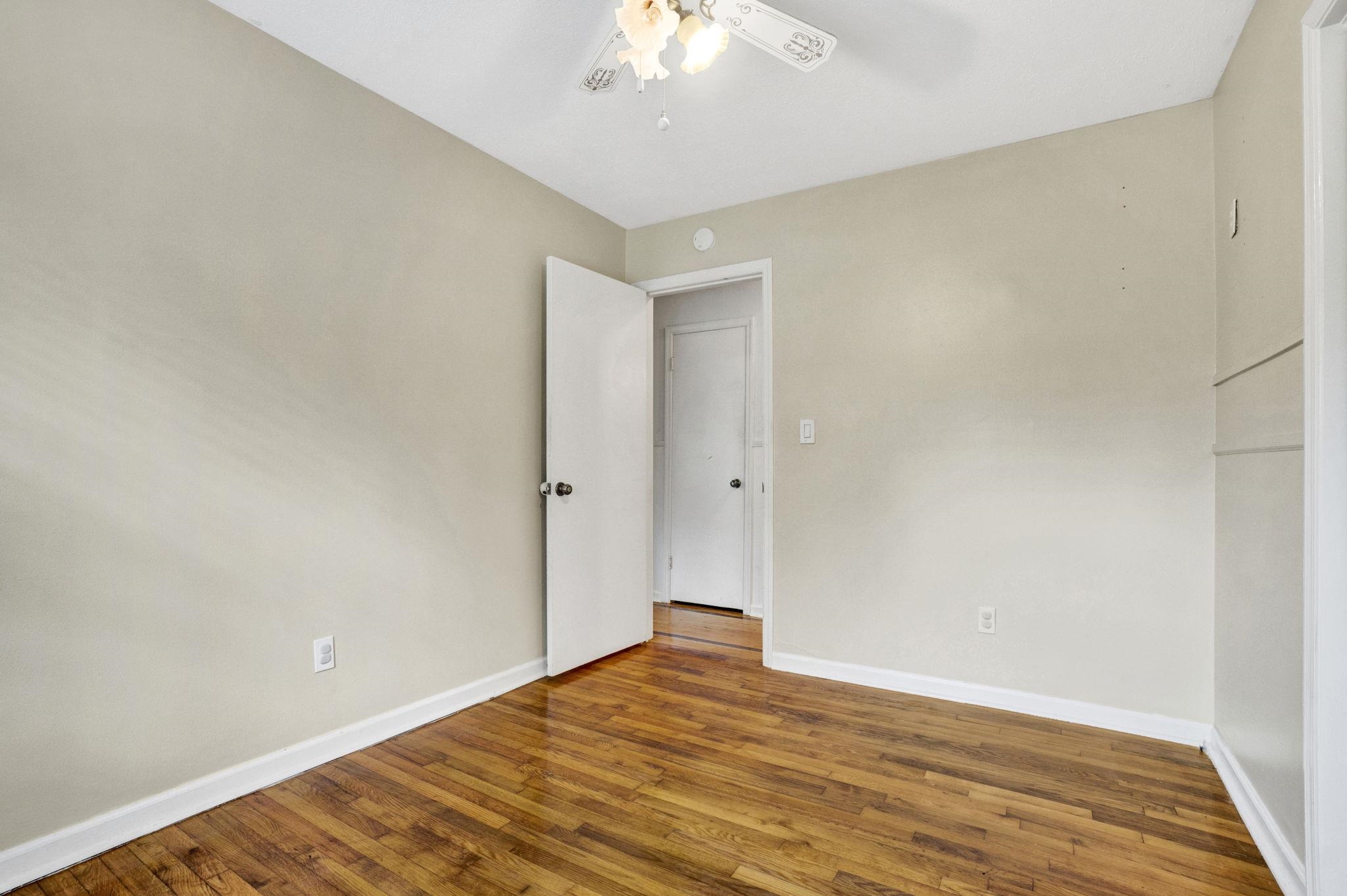 211 Skyline Road Greer, SC 29651 - Photo 25 of 41 Gallery Image 25