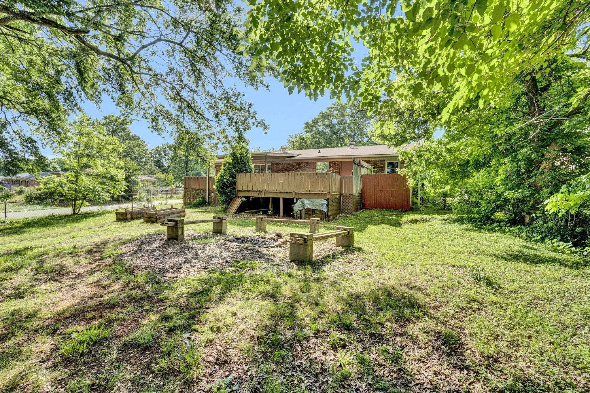 211 Skyline Road Greer, SC 29651 - Photo 38 of 41 Gallery Image 38