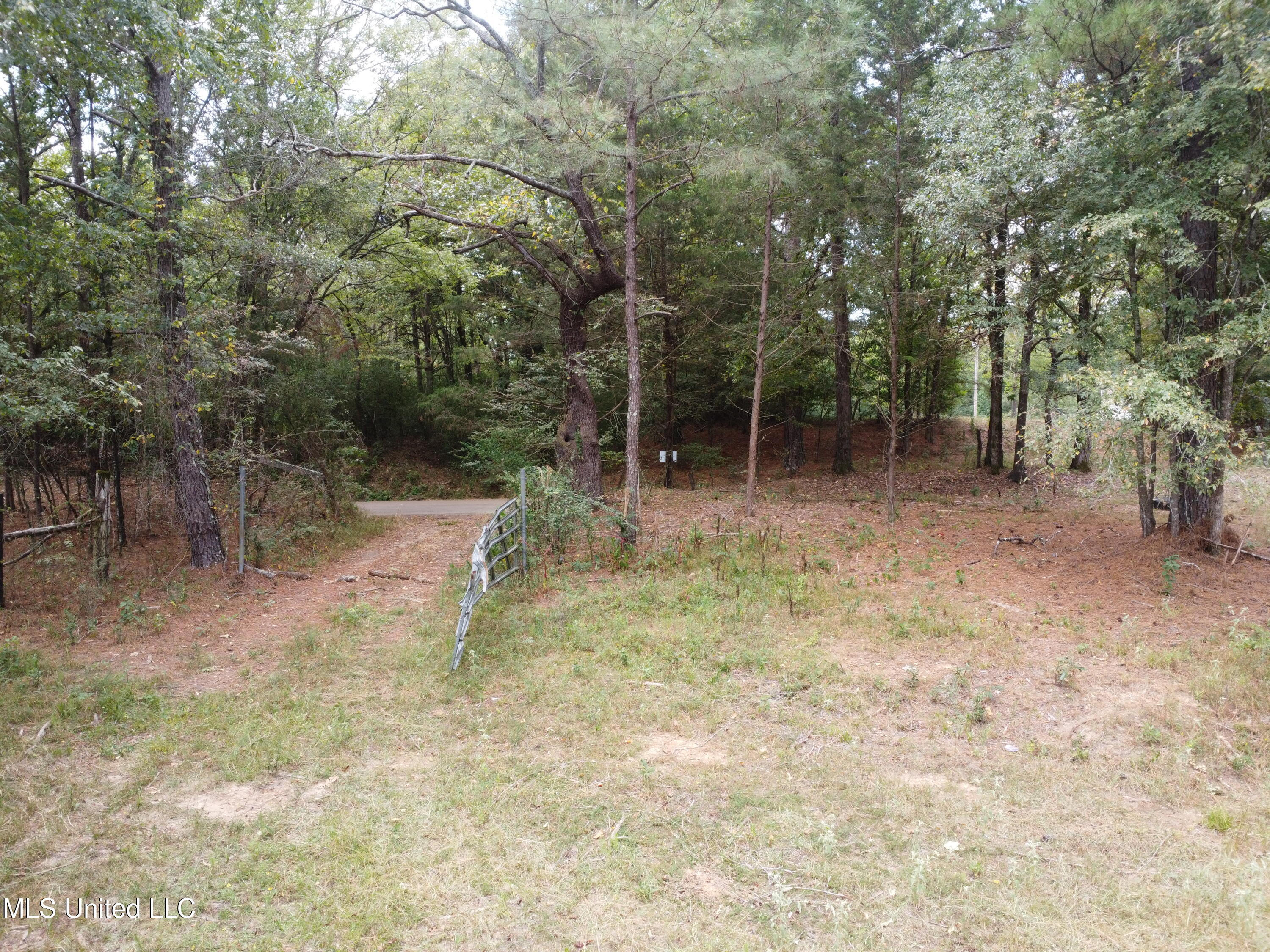 1 Robinson ''the Crossroads'' Road Canton, MS 39046 - Photo 2 of 4 DJI_0807