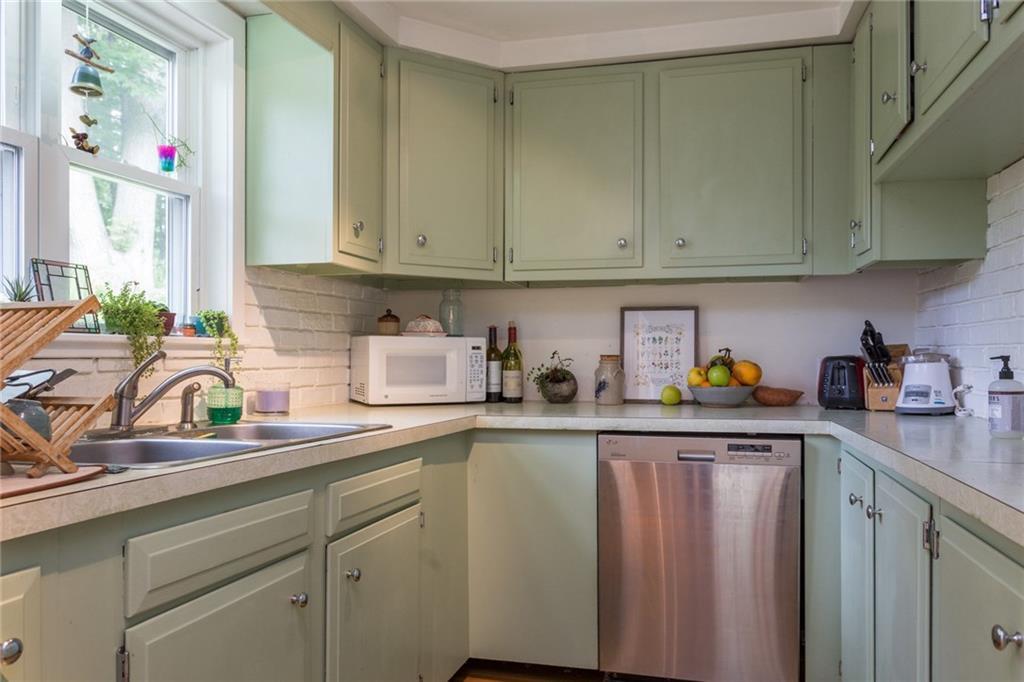 21 Old Post Road Kittery, ME 03904 - Photo 10 of 27 Photo