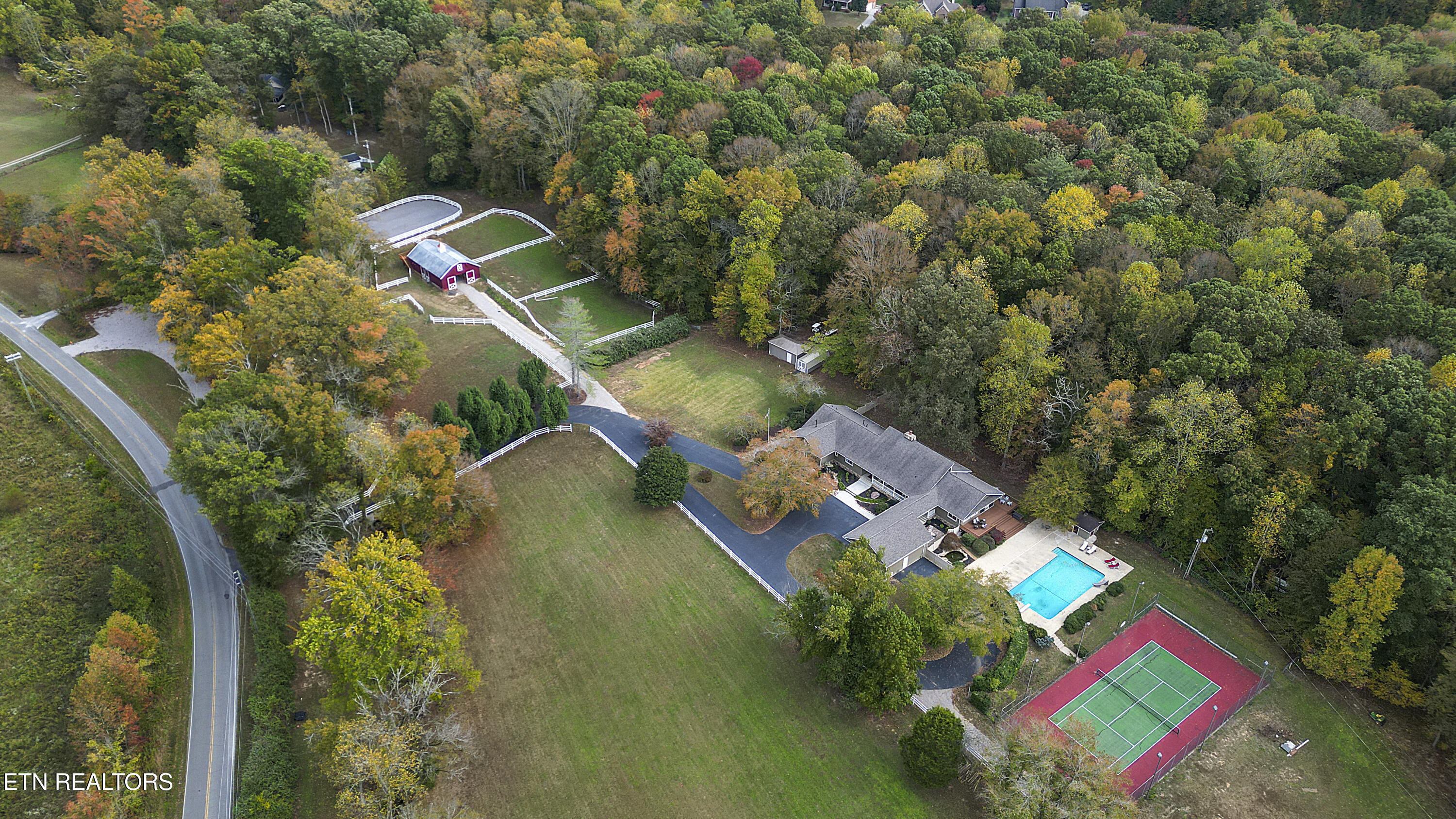 1451 Blockhouse Valley Road Clinton, TN 37716 - Photo 4 of 5 A4_DJI_0615