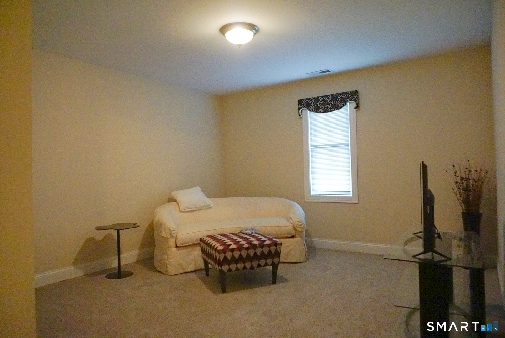 33 Knoll Ridge Court Middletown, CT 06457 - Photo 32 of 40 Tv room in Primary bedroom
