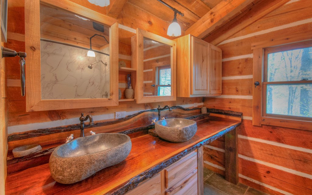 930 Deweese Road Topton, NC 28781 - Photo 23 of 46 Gallery Image 23