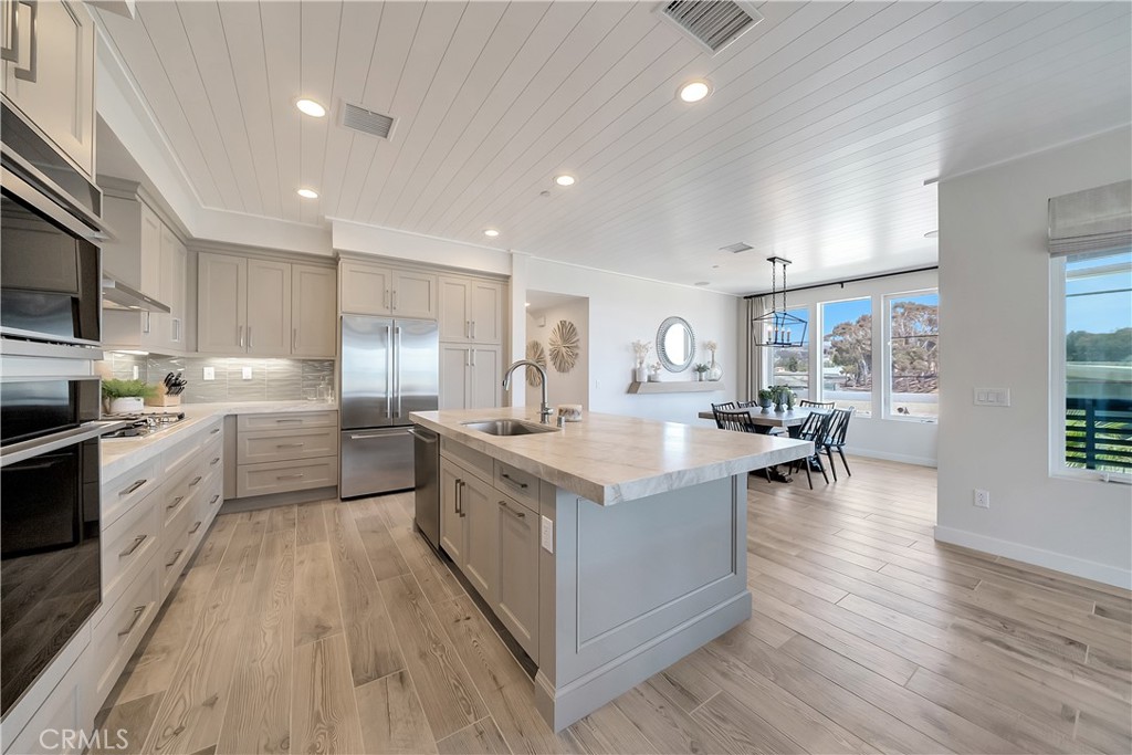 1417 Doheny Way Dana Point, CA 92629 - Photo 7 of 37