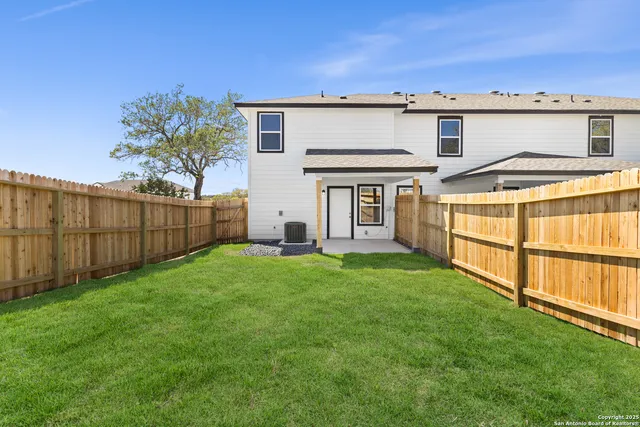 $1,495 | 227 Bonnie Bend, San Antonio, TX 78253