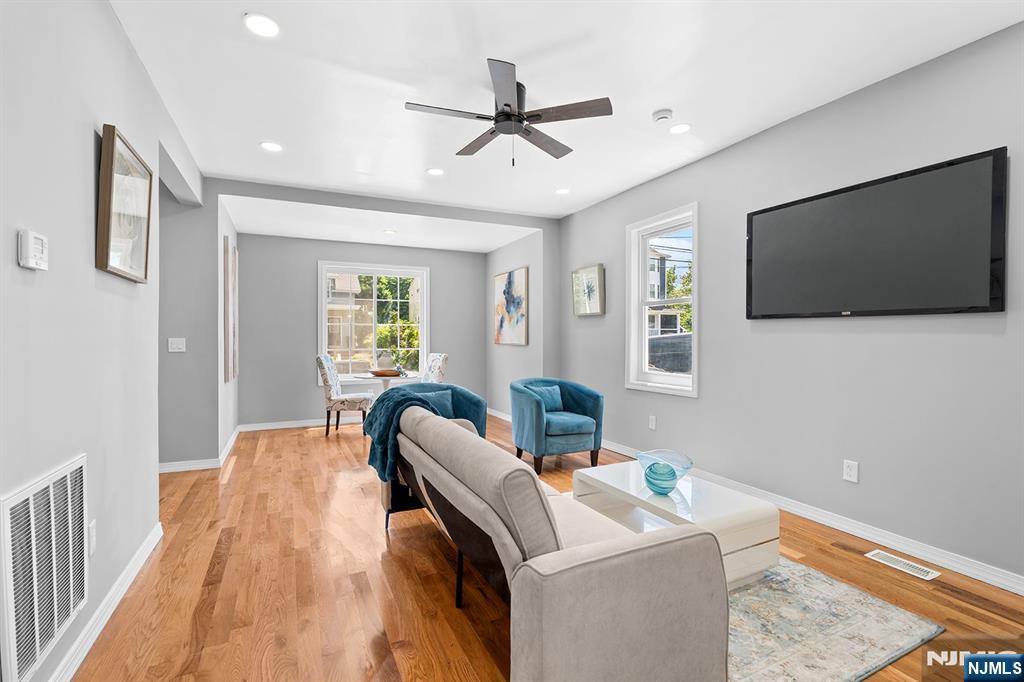 7 South Valley Road West Orange, NJ 07052 - Photo 5 of 34