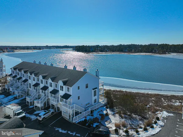 $749,900 | 37845 Salt Grass Cove, Unit 89, Ocean View, DE 19970