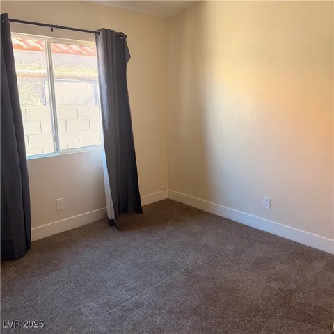 $2,400 | 7909 Mt Shasta Circle, Las Vegas, NV 89145