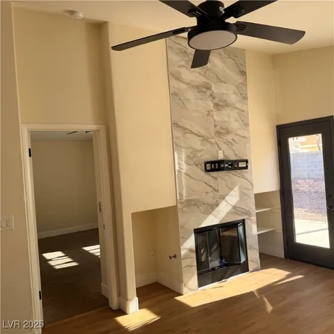 $2,400 | 7909 Mt Shasta Circle, Las Vegas, NV 89145