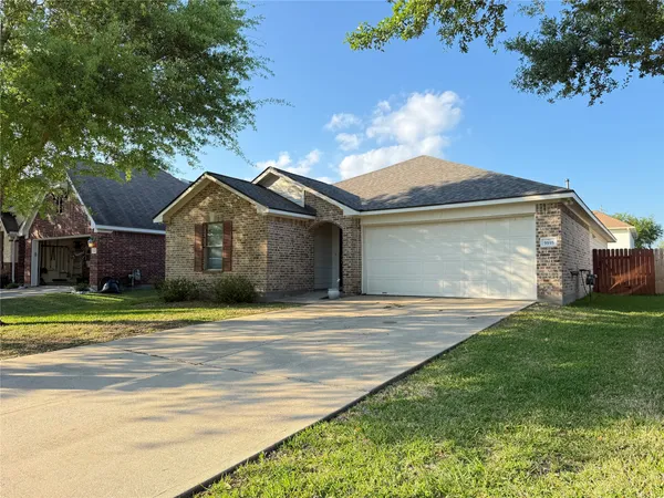 $2,075 | 5935 Wildbriar Lane, Richmond, TX 77469