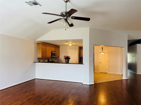 $2,075 | 5935 Wildbriar Lane, Richmond, TX 77469