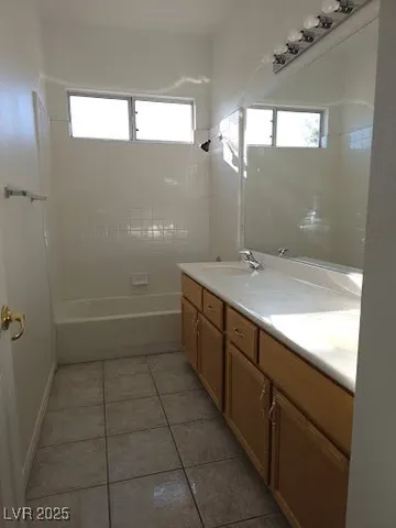 $2,450 | 8629 Copper Falls Avenue, Las Vegas, NV 89129