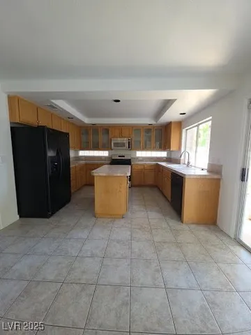 $2,450 | 8629 Copper Falls Avenue, Las Vegas, NV 89129