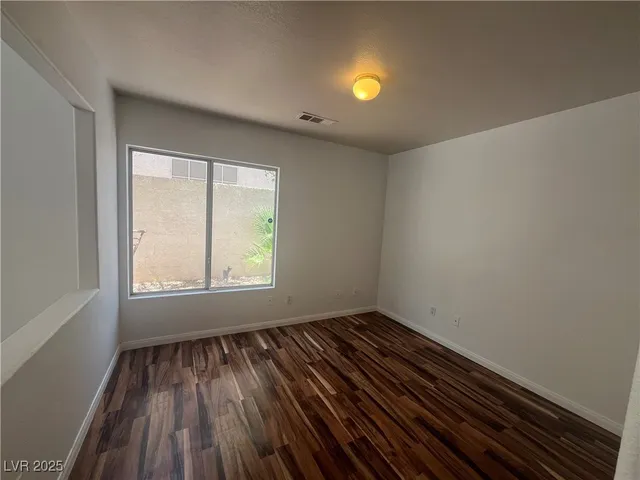 $2,450 | 8629 Copper Falls Avenue, Las Vegas, NV 89129